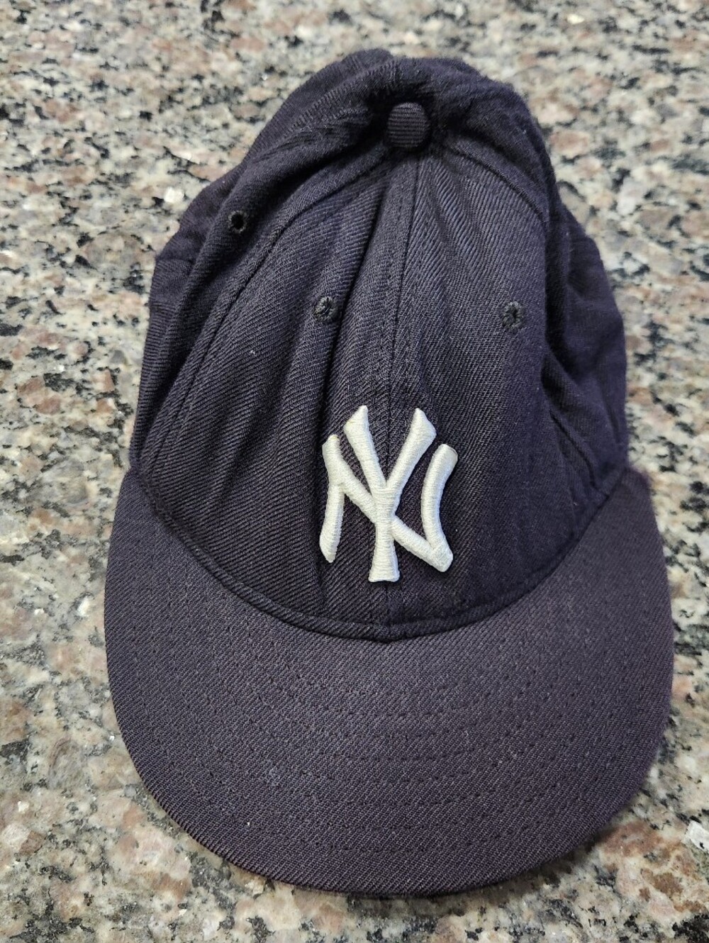 NY Yankees Fitted Hat
